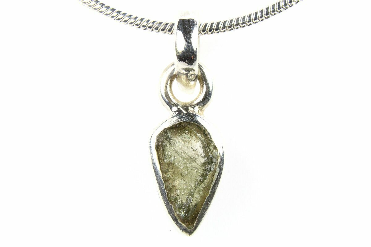 Green deals moldavite necklace