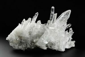 Colombian Quartz Cluster. AA+ Top Quality. Water-clear Needlepoint Quartz Cluster. 411g Pena popular Blanca